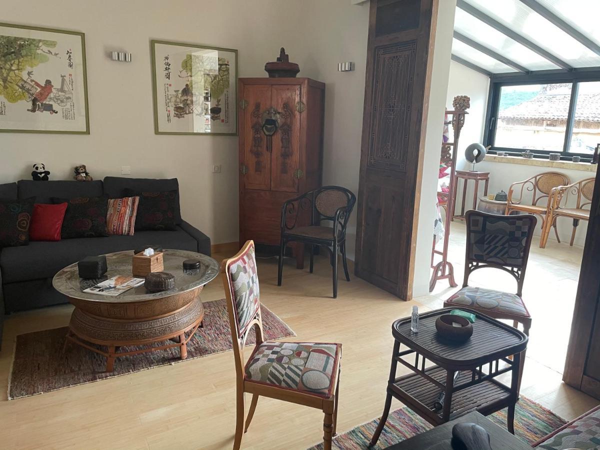 Bed and Breakfast La Cour Carree Рюстрель Экстерьер фото